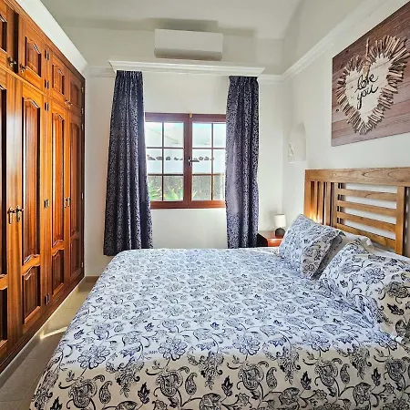 Casa Su Eno Апартаменти Плайя-Бланка